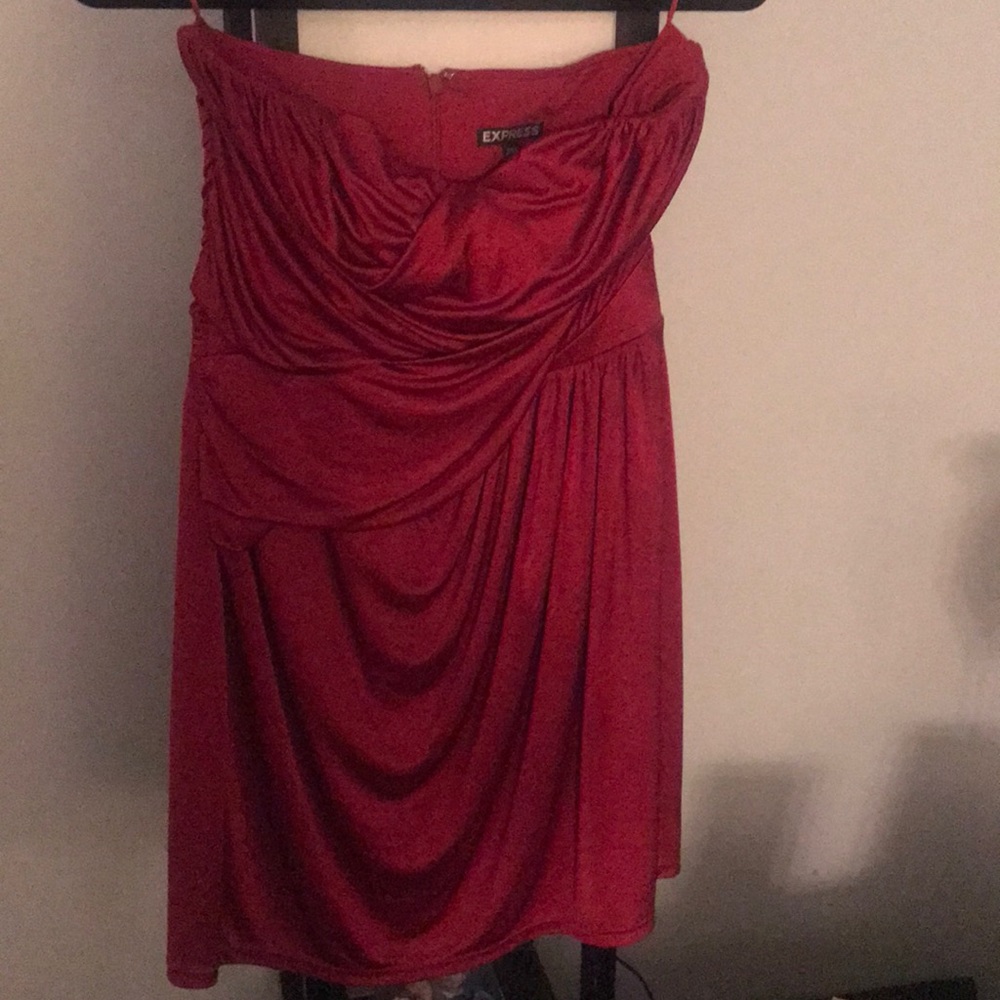 Sexy red dress from Express😍